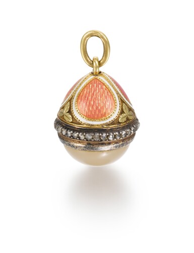 View full screen - View 1 of Lot 1. An Imperial Fabergé jewelled gold, enamel and hardstone vinaigrette egg pendant, workmaster Henrik Wigström, St Petersburg, 1908.