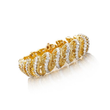 View full screen - View 1 of Lot 207. Diamond Bracelet | 寶詩龍 | 鑽石 手鏈.