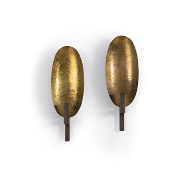 View full screen - View 1 of Lot 32. Pair of Coque wall lights.