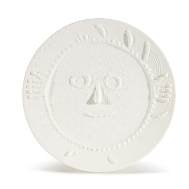 View full screen - View 1 of Lot 52. Visage aux mains (A. R. 321).