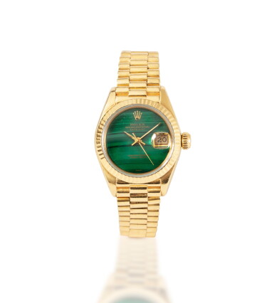 View full screen - View 1 of Lot 77. Rolex | Montre bracelet de dame or et malachite | Gold and malachite lady's bracelet watch.