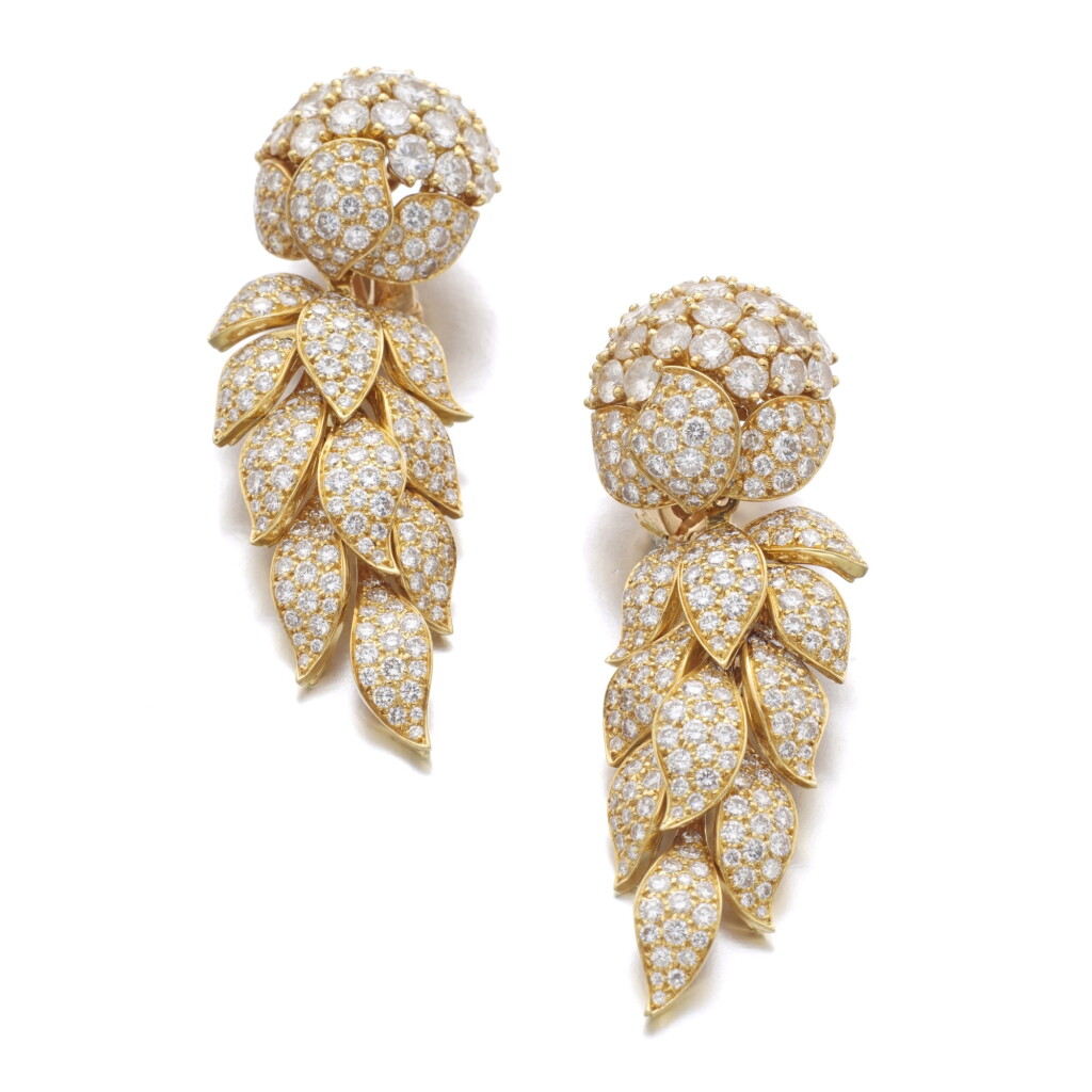 View full screen - View 1 of Lot 64. CARTIER | PAIR OF DIAMOND PENDENT EARRINGS.