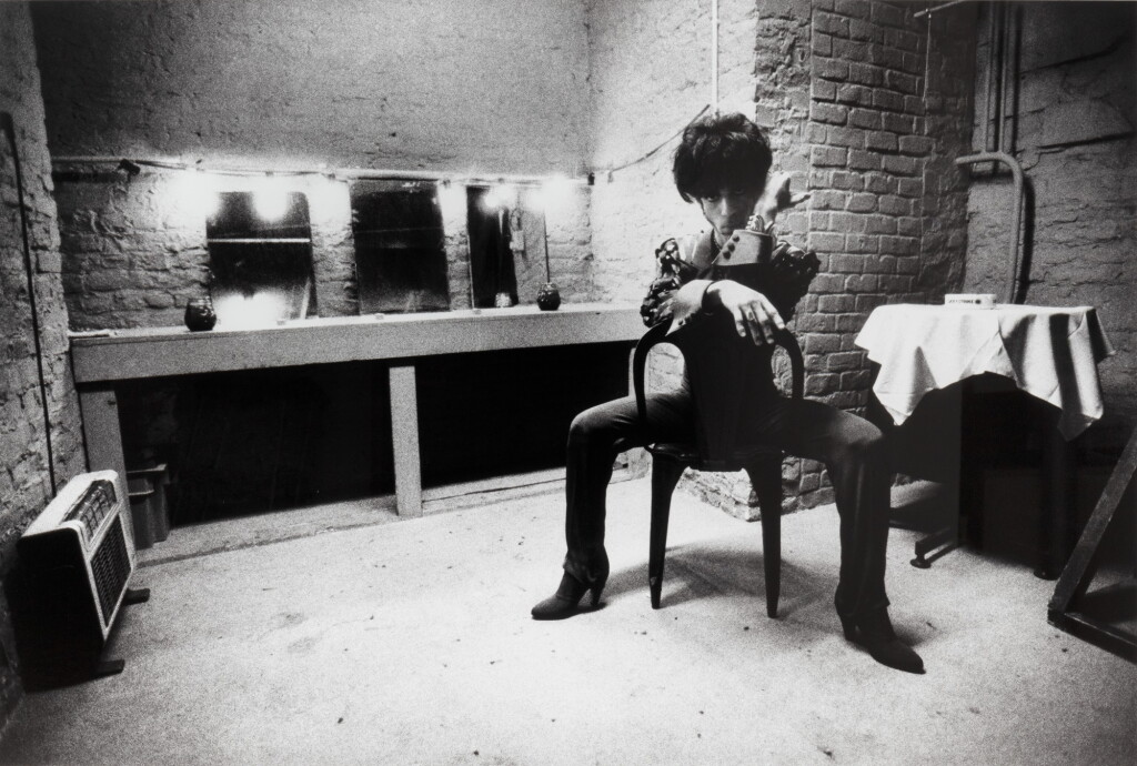 View full screen - View 1 of Lot 103. Prince, Bruxelles 1993.