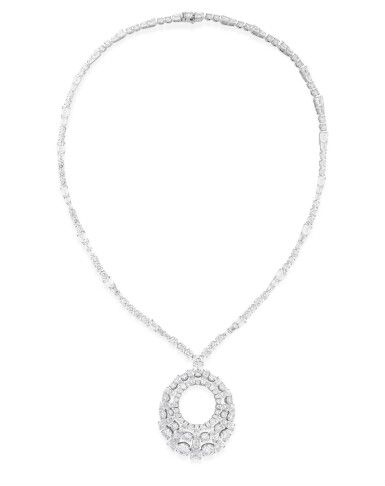 View full screen - View 1 of Lot 35. GRAFF | COLLIER-PENDENTIF DIAMANTS | DIAMOND PENDANT-NECKLACE.
