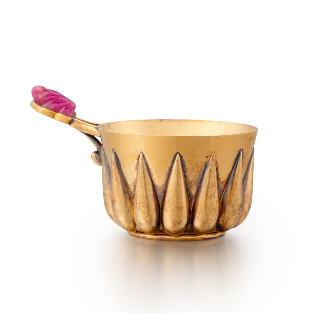 View full screen - View 1 of Lot 1012. A ruby and gold charka, St Petersburg, circa 1890.