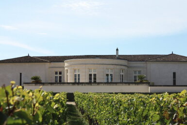 View full screen - View 1 of Lot 659. Château Beau-Séjour Bécot 2005 (12 BT).
