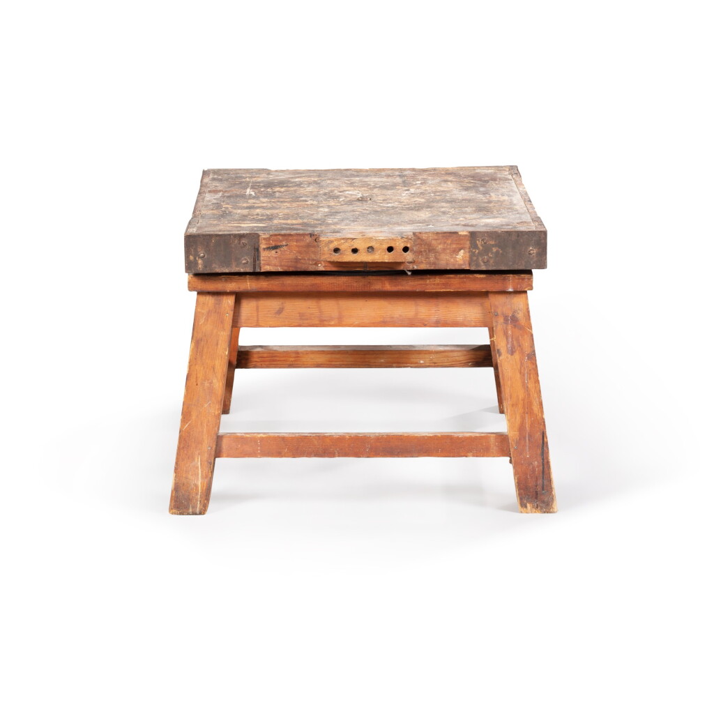 View full screen - View 1 of Lot 353. An artist's low sculpture stand | Sellette basse de sculpteur.