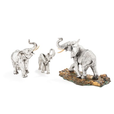 View full screen - View 1 of Lot 342. Group of three resin elephants covered with silver, probably Italy and England, 20th century | Groupe de trois éléphants en résine recouverts d'argent, probablement Italie et Angleterre, XXe siècle.