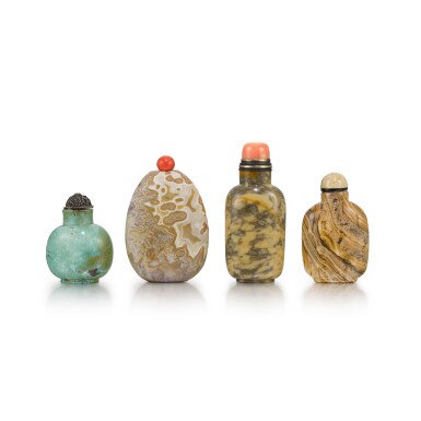 View full screen - View 1 of Lot 117. A turquoise matrix snuff bottle and three limestone snuff bottles Qing dynasty 19th century | 清十九世紀 綠松石岩鼻煙壺及石灰石鼻烟壺一組四件.