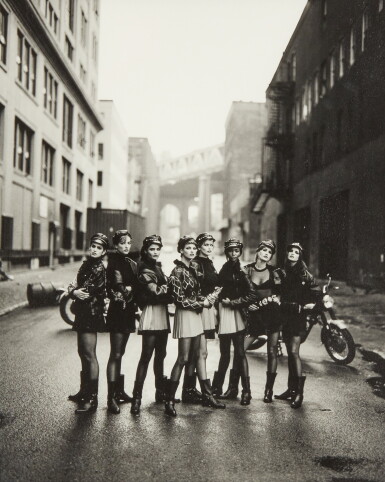 View full screen - View 1 of Lot 8. 'Cindy Crawford, Tatjana Patitz, Helena Christensen, Linda Evangelista, Claudia Schiffer, Naomi Campbell, Karen Mulder, Stephanie Seymour, Brooklyn, Vogue U. S. A.'.