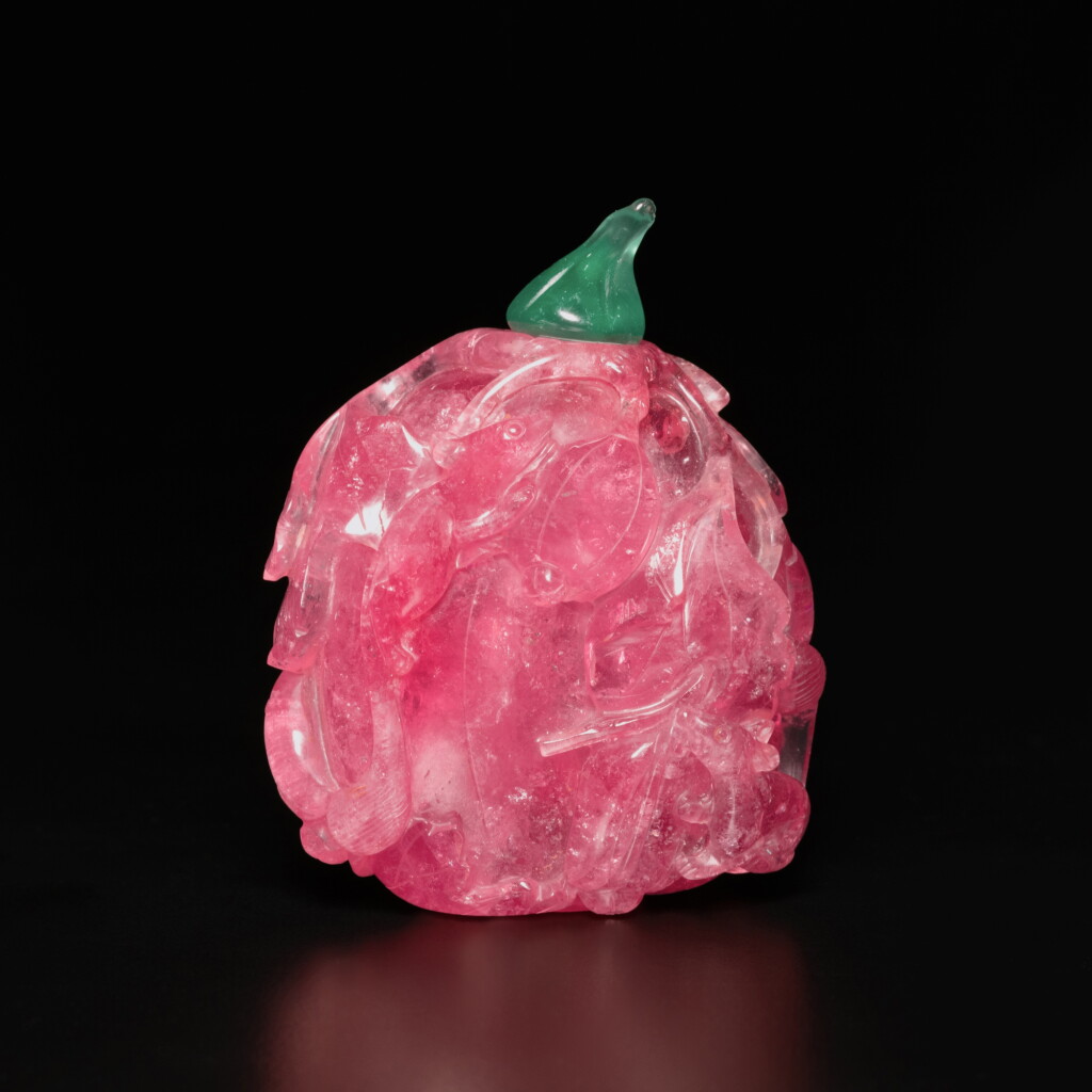 View full screen - View 1 of Lot 113. A tourmaline 'squirrel and melon' snuff bottle, Qing dynasty, 18th / 19th century .