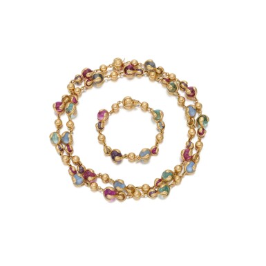 View full screen - View 1 of Lot 107. Gem-set necklace and bracelet (Collana e bracciale in pietre di colore).