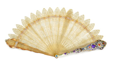 View full screen - View 1 of Lot 158. A gold, enamel and horn brisé fan, Hanau, circa 1820.