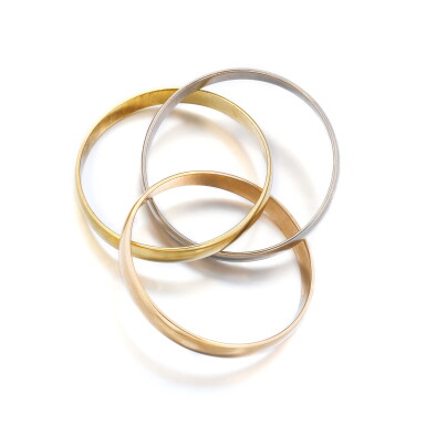 View full screen - View 1 of Lot 252. Bracelet or, "Trinity" | Gold bracelet, 'Trinity'.
