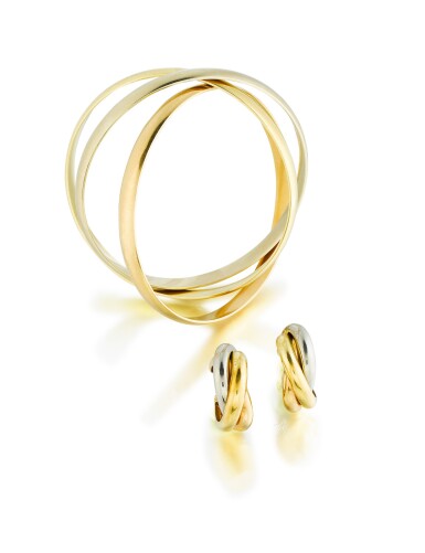 View full screen - View 1 of Lot 17. Gold bracelet and earrings, 'Trinity' | Bracelet et boucles d'oreille or, "Trinity".