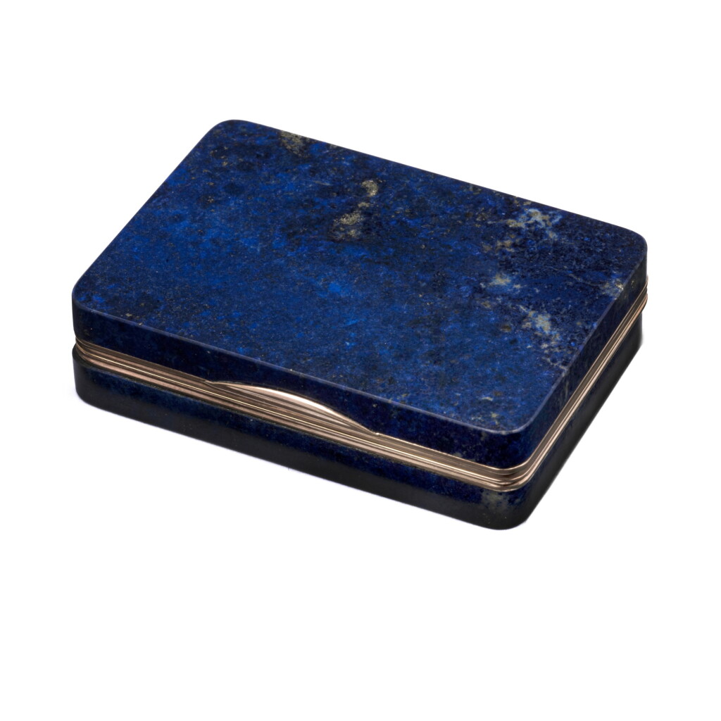 View full screen - View 1 of Lot 1266. A small gold-mounted lapis lazuli snuff box, Italian, early 19th century.