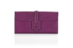 JIGE ELAN 29 VIOLINE COLOUR IN SWIFT LEATHER IN H TAB CLOSURE. HERMÈS, 2016