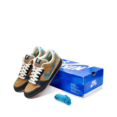 View full screen - View 1 of Lot 46. Nike SB Dunk Low Premium 'Slam City' 2013 | Size 9.