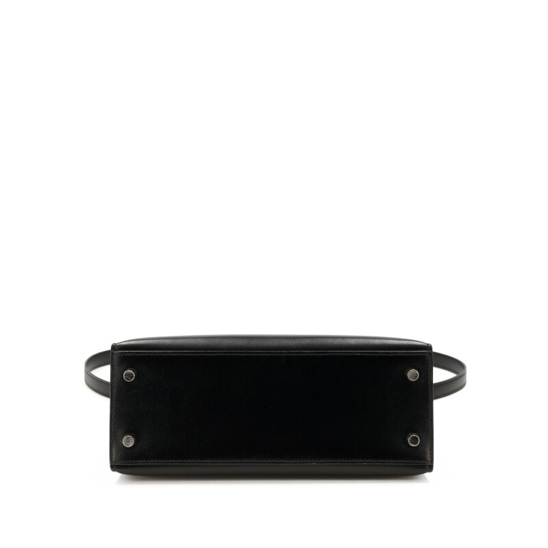 Cover image 0