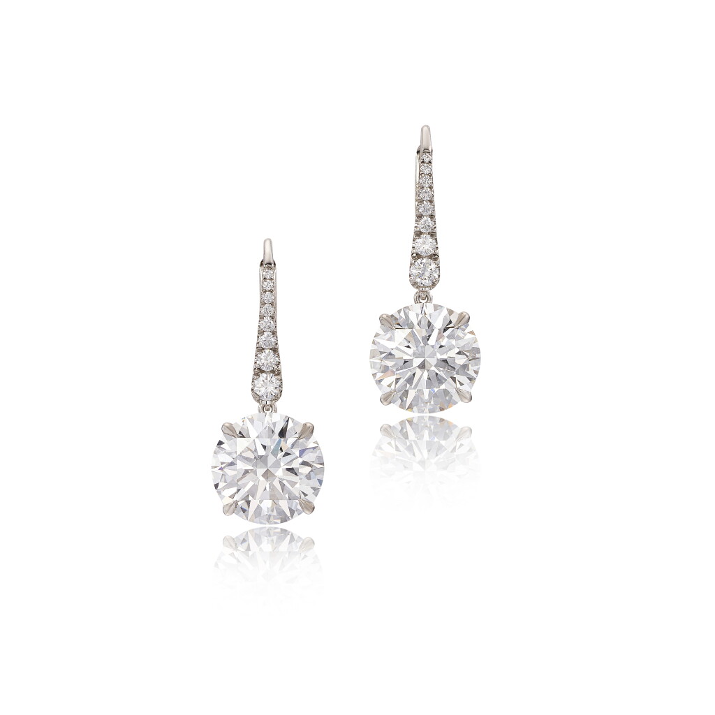 View full screen - View 1 of Lot 1749. Pair of Diamond Pendent Earrings | 5.37及5.20克拉 圓形 D色 全美無暇 耳墜一對.