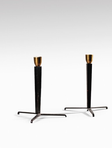 View full screen - View 1 of Lot 63. Paire de lampes.