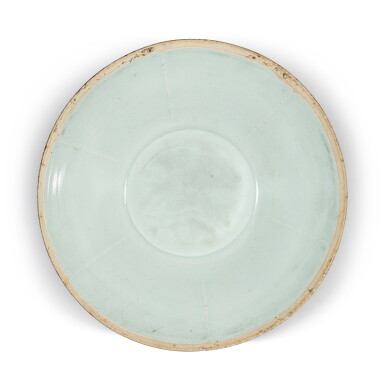 View full screen - View 1 of Lot 1239. A Qingbai 'fish' bowl, Southern Song dynasty | 南宋 青白釉魚紋盌.