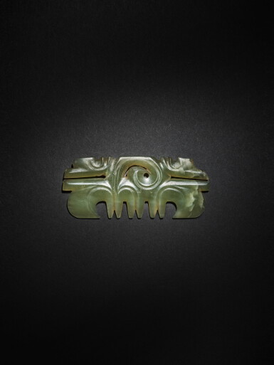 View full screen - View 1 of Lot 218. An archaic green jade cloud-shaped pendant, Neolithic period, Hongshan culture | 新石器時代 紅山文化 青玉三齒珮.
