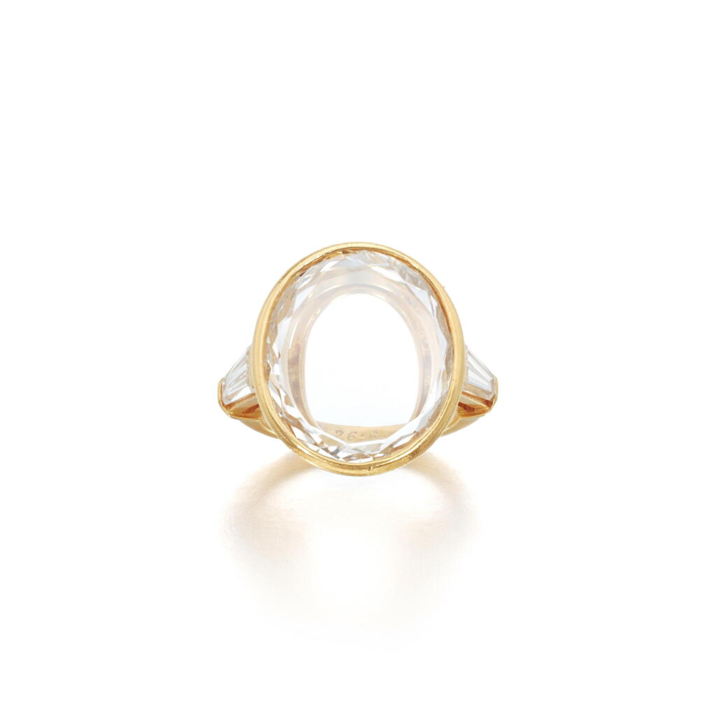 View full screen - View 1 of Lot 1010. Diamond ring, circa 1977.