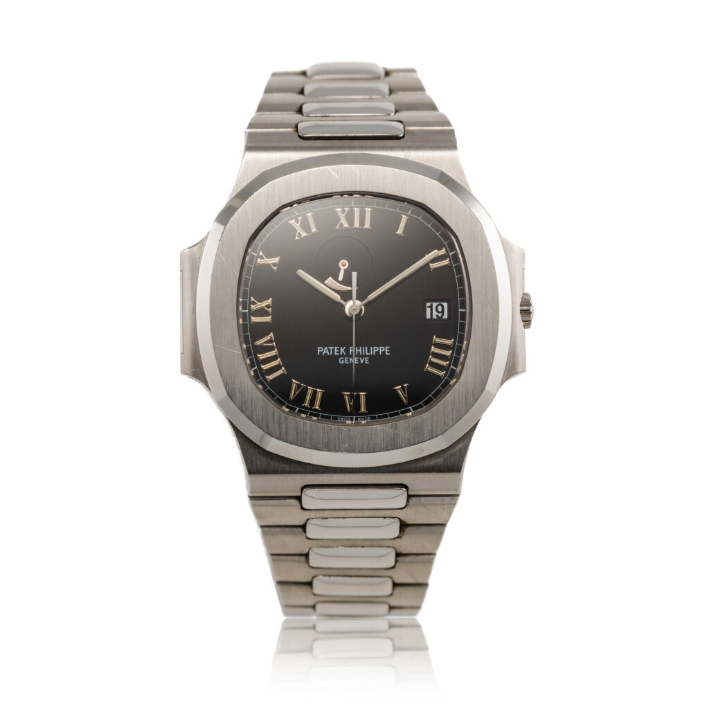 View full screen - View 1 of Lot 58. Reference 3710 Nautilus | A stainless steel automatic wristwatch with date, bracelet and power reserve, Circa 1999 | 百達翡麗 3710 型號 Nautilus | 精鋼自動上鏈鍊帶腕錶備日期及動力儲存顯示,約1999年製.