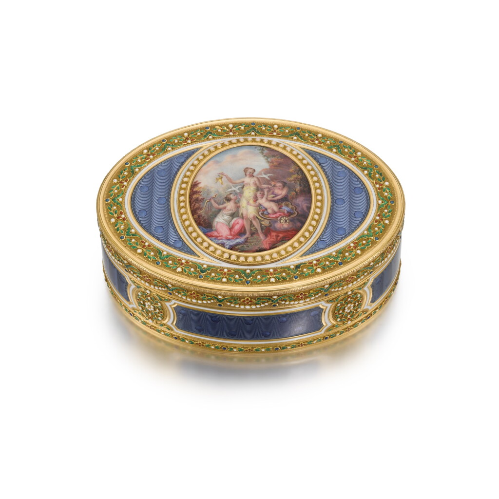 View full screen - View 1 of Lot 72. A gold and enamel snuff box, 19th century in earlier taste.