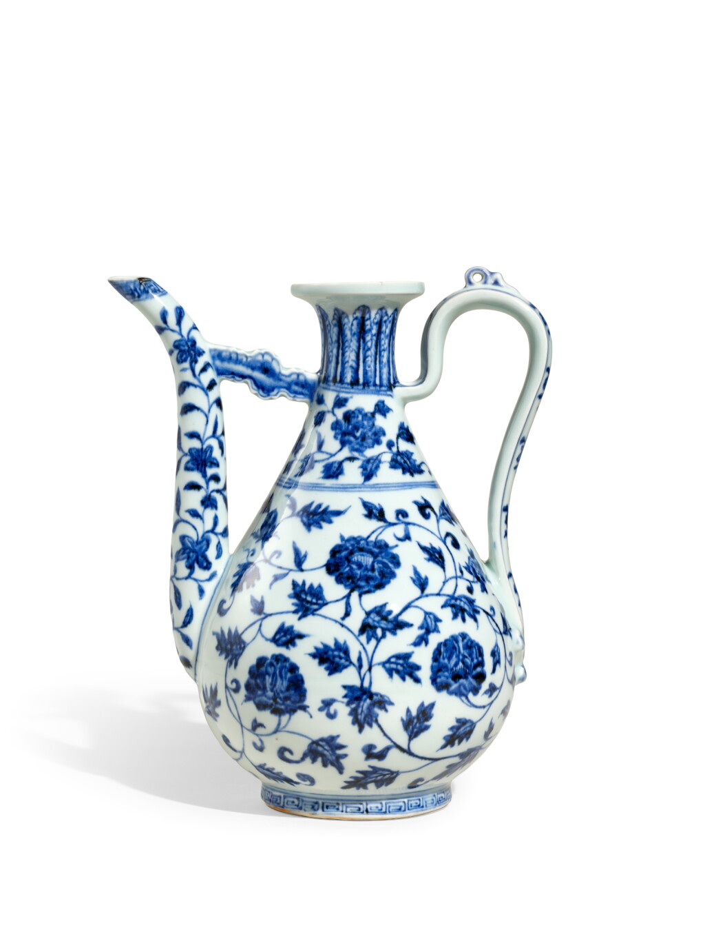 View full screen - View 1 of Lot 1025. An exceptional and rare blue and white 'peony' ewer, Ming dynasty, Yongle period | 明永樂 青花纏枝花卉紋執壺.
