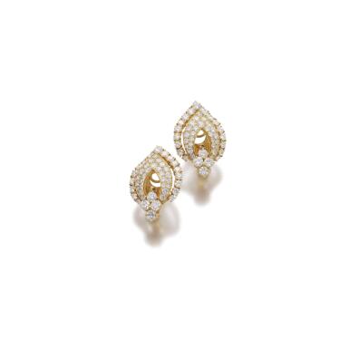 View full screen - View 1 of Lot 290. PAIR OF DIAMOND EAR CLIPS, LOUIS GÉRARD.