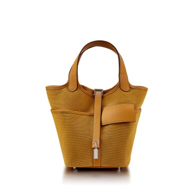 View full screen - View 1 of Lot 1019. Sesame and Desert Swift and Toile Cargo Picotin 18 Palladium Hardware, 2021 .