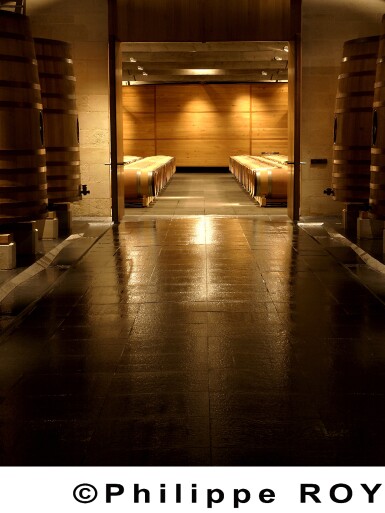 View full screen - View 1 of Lot 307. Vieux Château Certan 1996 (12 BT).