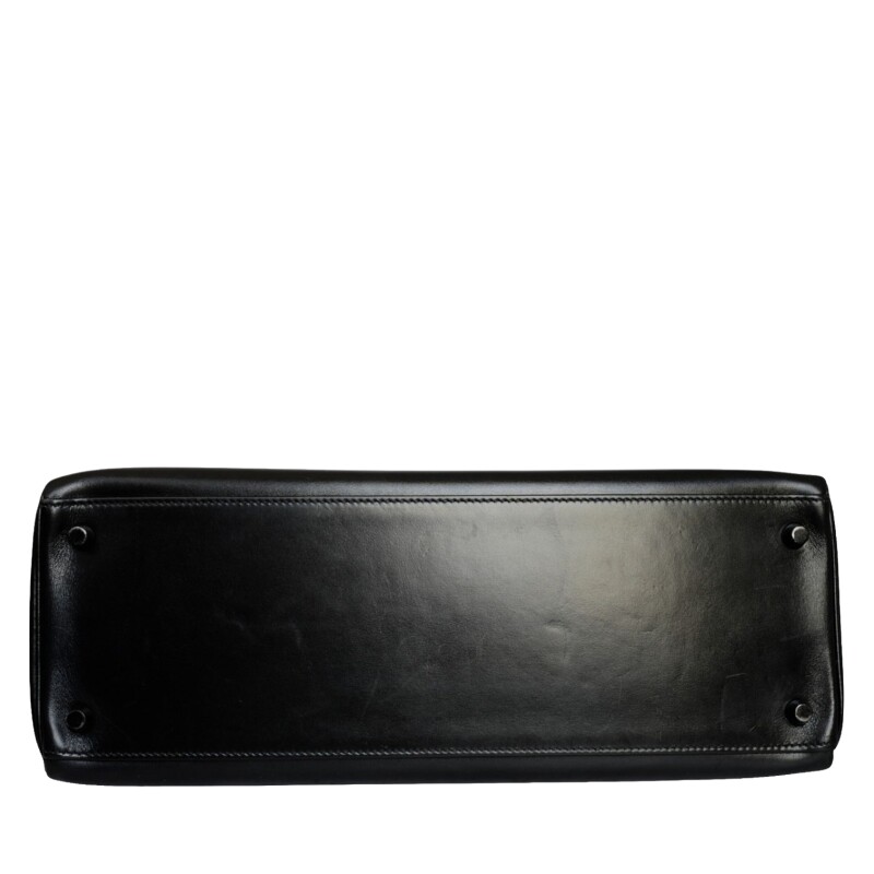 Cover image 0