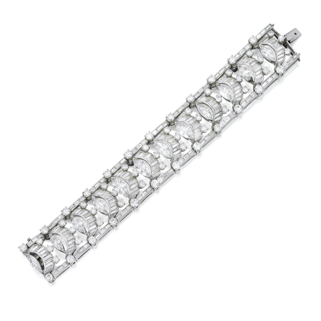 View full screen - View 1 of Lot 82. Diamond Bracelet.