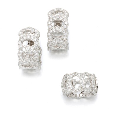 View full screen - View 1 of Lot 142. Pair of diamond earrings and ring (Paio di orecchini ed anello in diamanti).