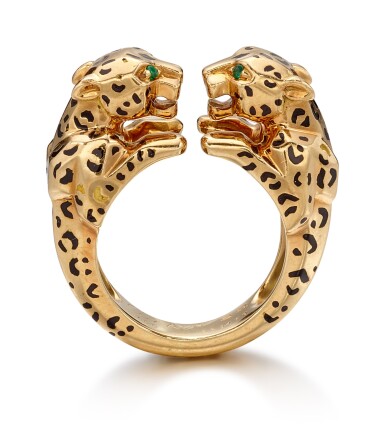View full screen - View 1 of Lot 1063. CARTIER | 'PANTHÈRE' GOLD, ENAMEL AND EMERALD RING | 卡地亞 'Panthère' 18K金 配 琺琅彩 及 祖母綠 戒指.