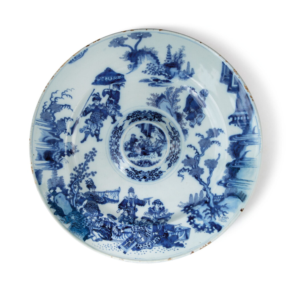 View full screen - View 1 of Lot 511. A DUTCH DELFT BLUE AND WHITE LARGE CHARGER, CIRCA 1680-1700.