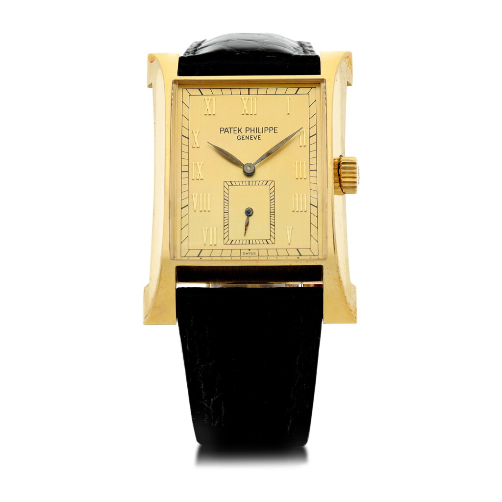 View full screen - View 1 of Lot 25. PATEK PHILIPPE | REFERENCE 5500 PAGODA A LIMITED EDITION YELLOW GOLD WRISTWATCH MADE TO COMMEMORATE THE OPENING OF PATEK PHILIPPE'S WATCHMAKING CENTER IN GENEVA, MADE IN 1997.