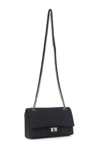 View full screen - View 1 of Lot 90. Black Jersey Crocodile Croco Embossed Reissue 225 Double Flap Aged Silver Hardware, Cir 2006-2008 (Borsa Chanel in tessuto jersey nero, 2006-2008).