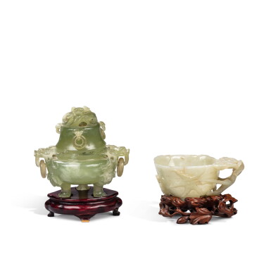 View full screen - View 1 of Lot 597. A pale celadon jade cup, Qing dynasty and a serpentine incense burner and cover, Late Qing dynasty / Republican period.