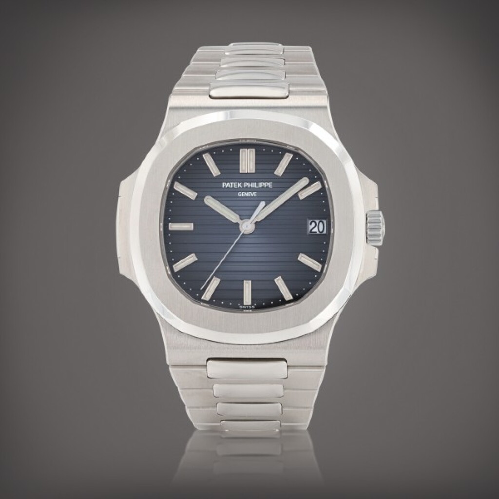 View full screen - View 1 of Lot 103. Nautilus, reference 5711/1A-010 Montre bracelet en acier avec date | Stainless steel wristwatch with date and bracelet Vers 2016 | Circa 2016.