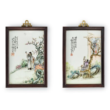 View full screen - View 1 of Lot 400. A pair of famille-rose 'scholars' panels Signed Wang Qi, Republican period | 民國癸酉(1933年) 王琦款粉彩舉杯邀明月圖 及 時還讀我書圖瓷板一組兩件.