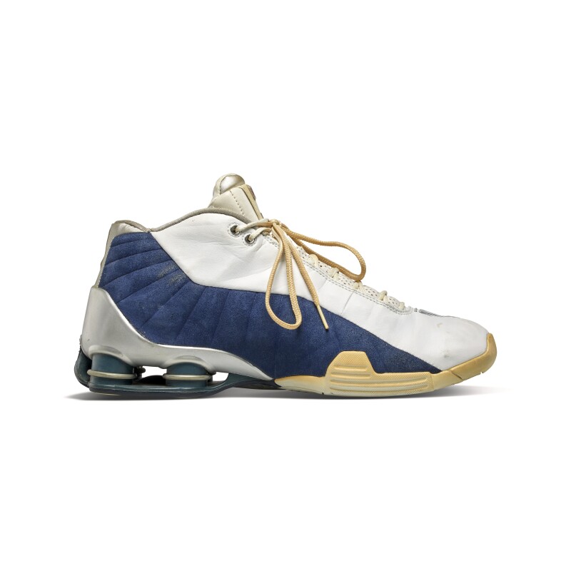 Nike Nike Tim Hardaway Dual Signed Game Worn Shox BB4 Game Worn Available For Immediate Sale At