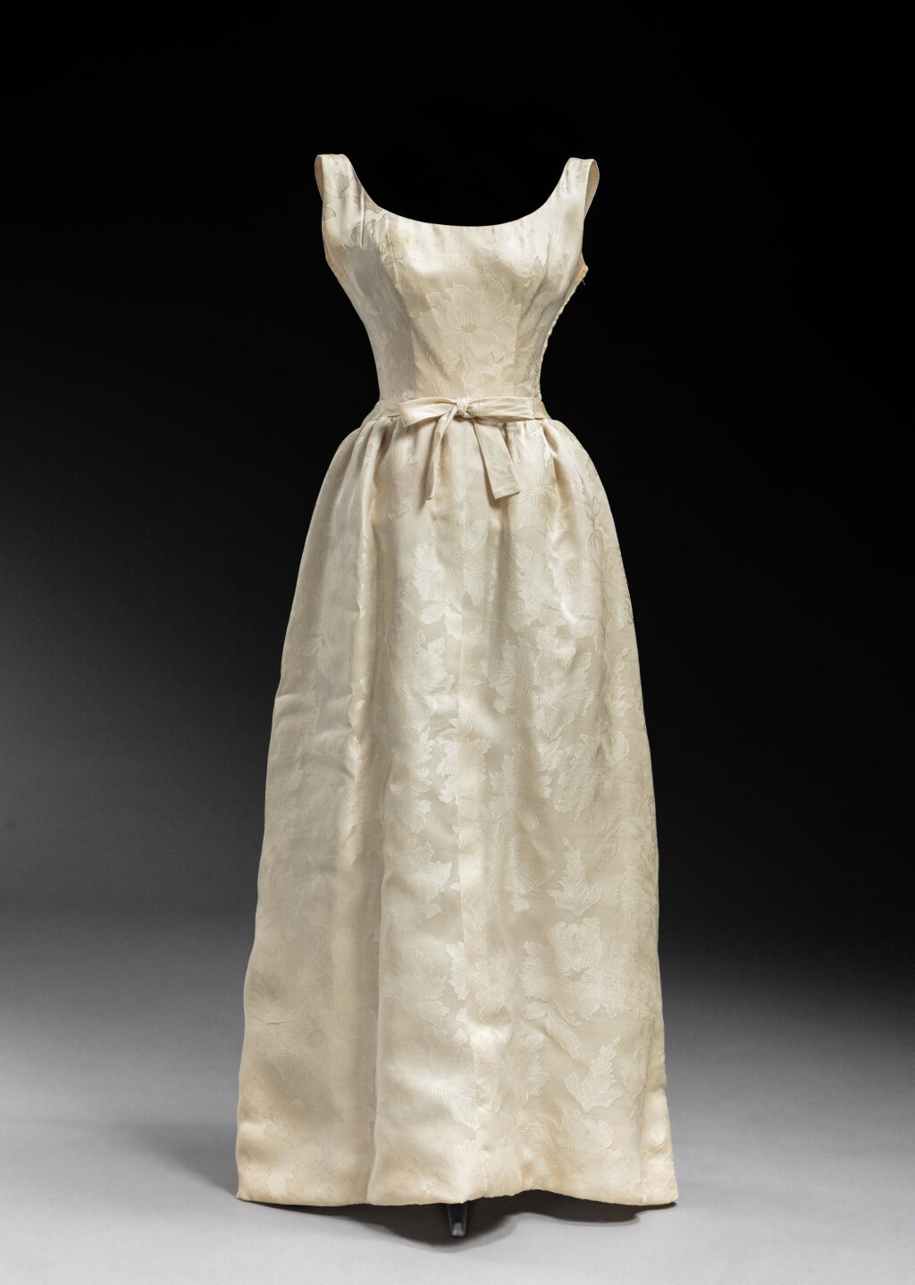 View full screen - View 1 of Lot 52. Haute Couture dress in ivory damask silk with floral pattern, circa 1960.