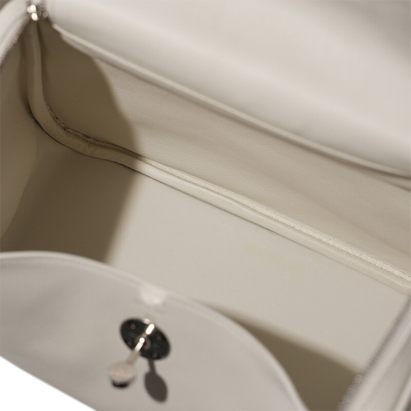 Cover image 0