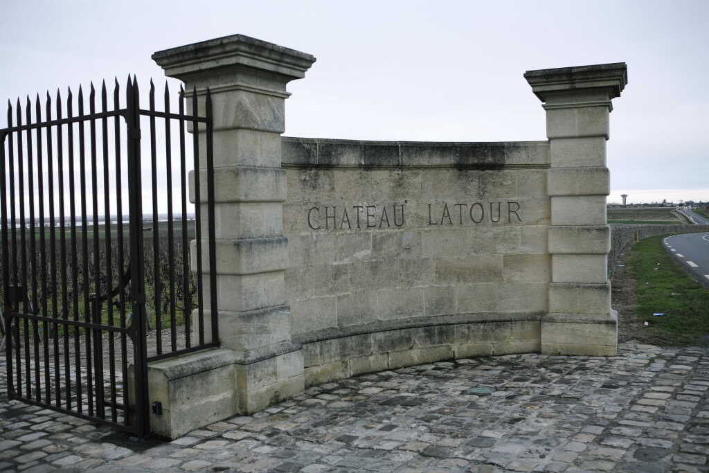 View full screen - View 1 of Lot 355. Château Latour 1961 (1 BT).