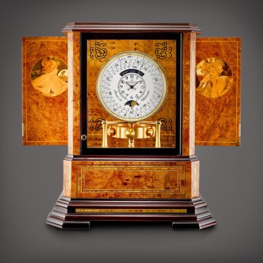 View full screen - View 1 of Lot 2135. Atmos du Millénaire Marqueterie, Reference 5523101 | A marquetry wood cased gilt metal timepiece with 1000 year calendar and moon phases, Circa 2008 | 積家 | Atmos du Millénaire Marqueterie 型號5523101 | 細木雕嵌鍍金時計,備千年曆及月相,約2008年製.