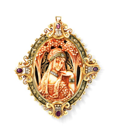 View full screen - View 1 of Lot 9. Fuset y Grau | Broche ivoire, diamants et améthystes | Ivory, diamond and amethyst brooch.